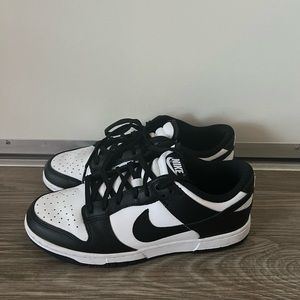 Nike Panda Dunk Low sneakers